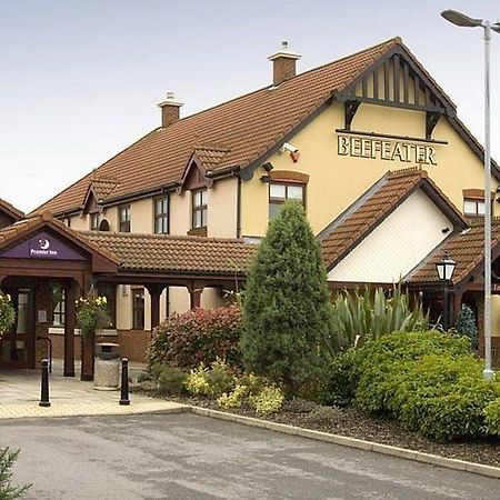 Premier Inn Newcastle - Gosforth/Cramlington Exteriör bild