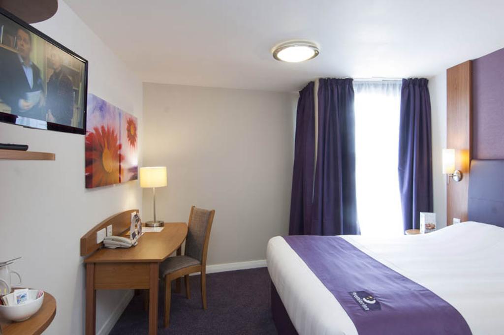 Premier Inn Newcastle - Gosforth/Cramlington Rum bild