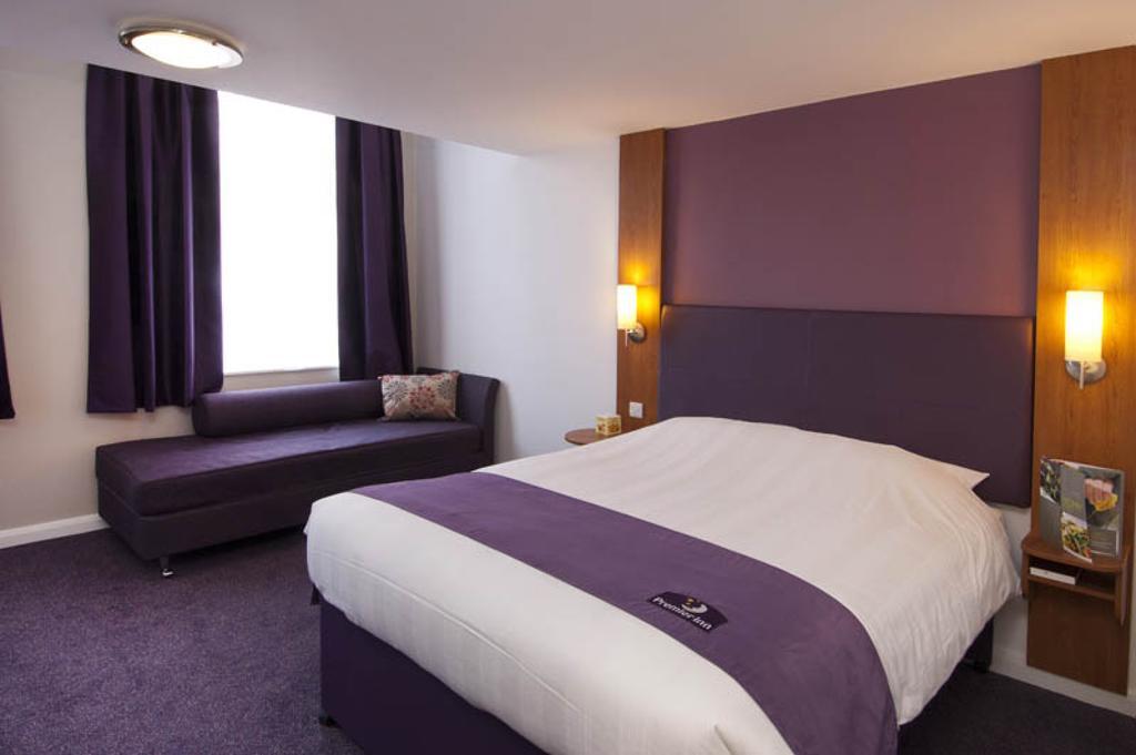 Premier Inn Newcastle - Gosforth/Cramlington Exteriör bild