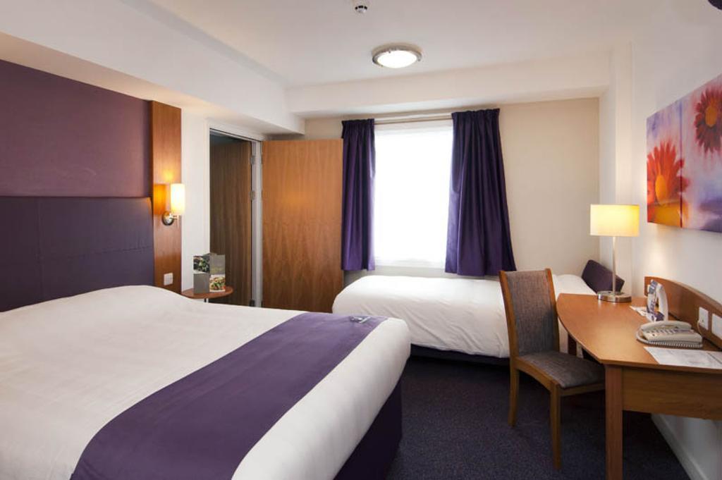 Premier Inn Newcastle - Gosforth/Cramlington Rum bild