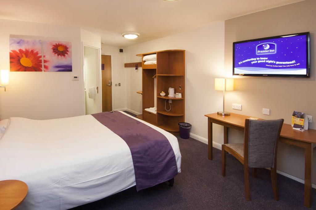 Premier Inn Newcastle - Gosforth/Cramlington Exteriör bild