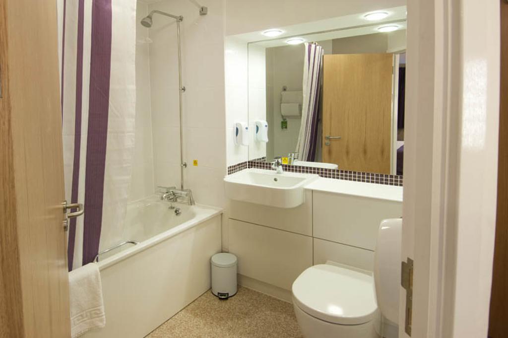 Premier Inn Newcastle - Gosforth/Cramlington Rum bild