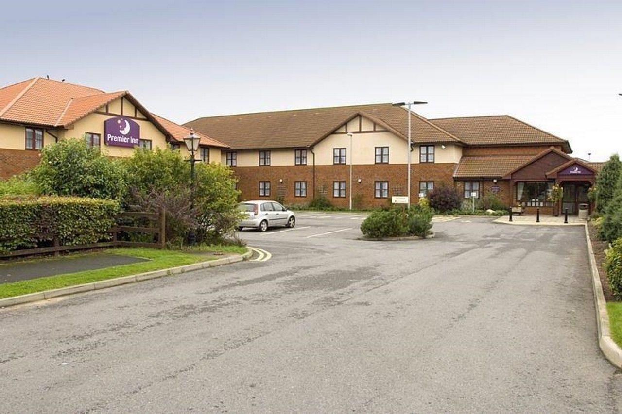 Premier Inn Newcastle - Gosforth/Cramlington Exteriör bild