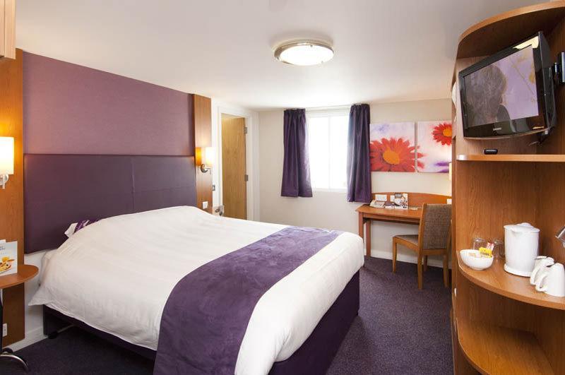 Premier Inn Newcastle - Gosforth/Cramlington Exteriör bild